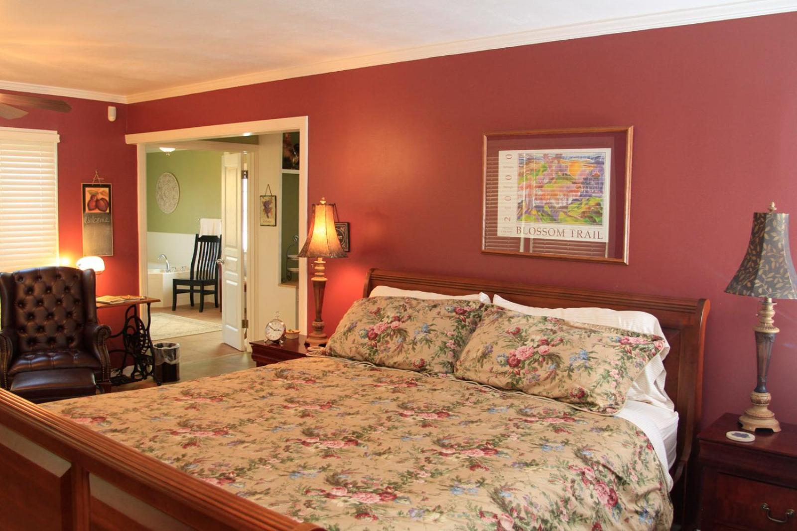 Sequoia View Vineyard Bed & Breakfast Sanger Exterior photo